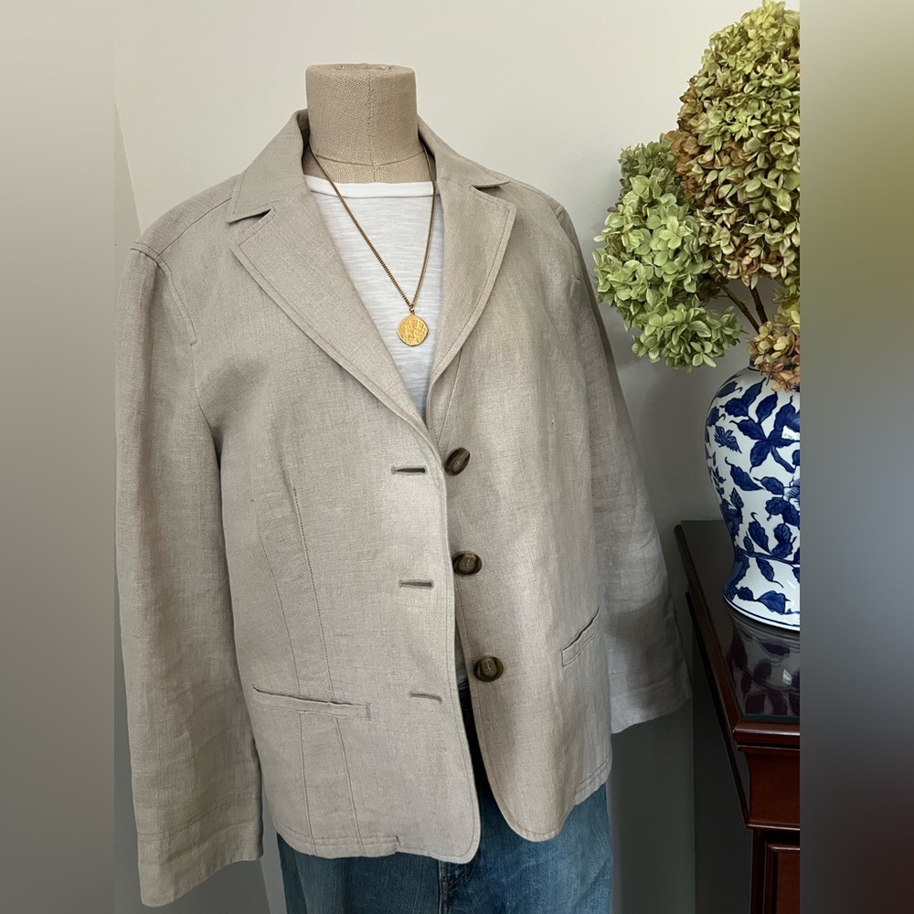L.L. BEAN Linen Blazer, size 14 petite - Picture 4 of 5